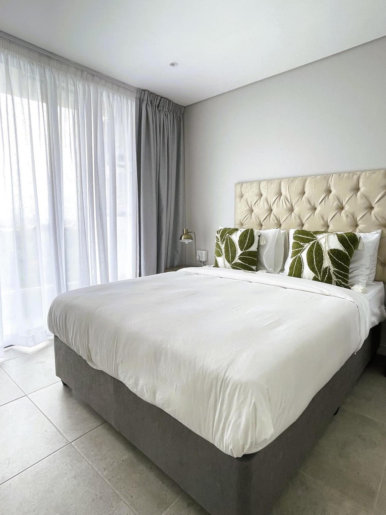 Glorystar 2Six2 Florida Road Apartment Дърбан Екстериор снимка