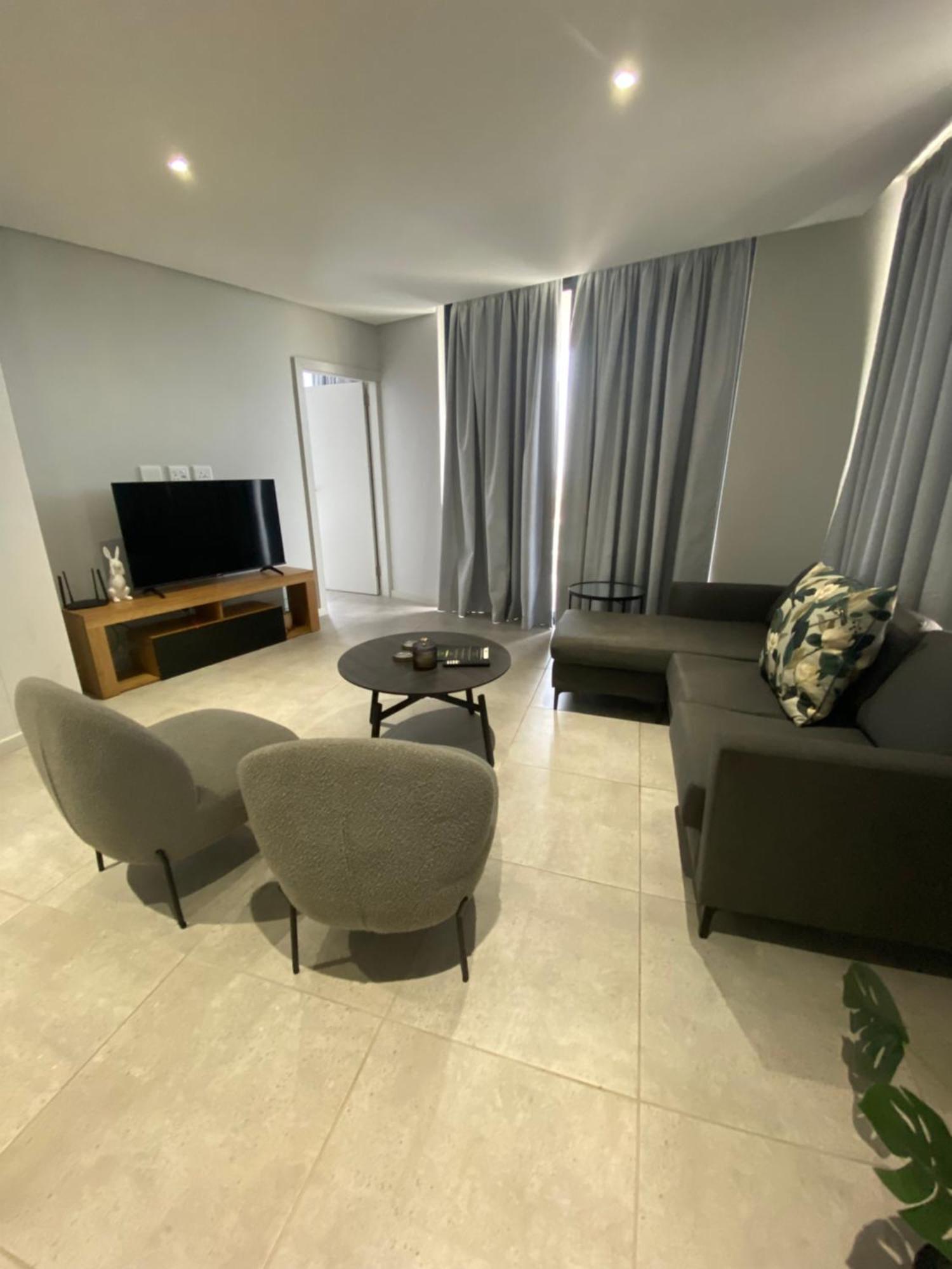 Glorystar 2Six2 Florida Road Apartment Дърбан Екстериор снимка