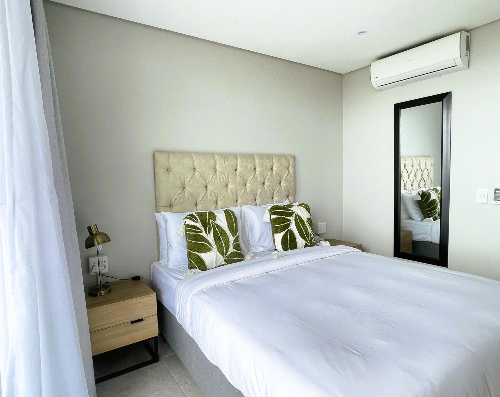 Glorystar 2Six2 Florida Road Apartment Дърбан Екстериор снимка